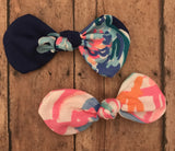Lilly fabric knot