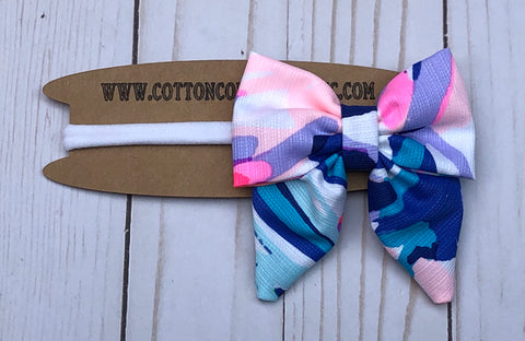 Lilly bow, off tropic